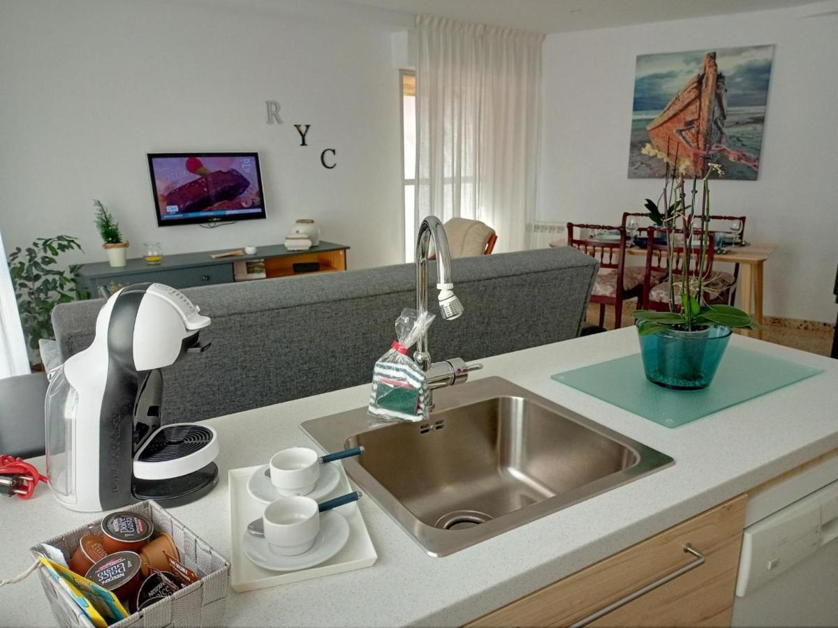 Apartamento R Y C Αβιλές Εξωτερικό φωτογραφία