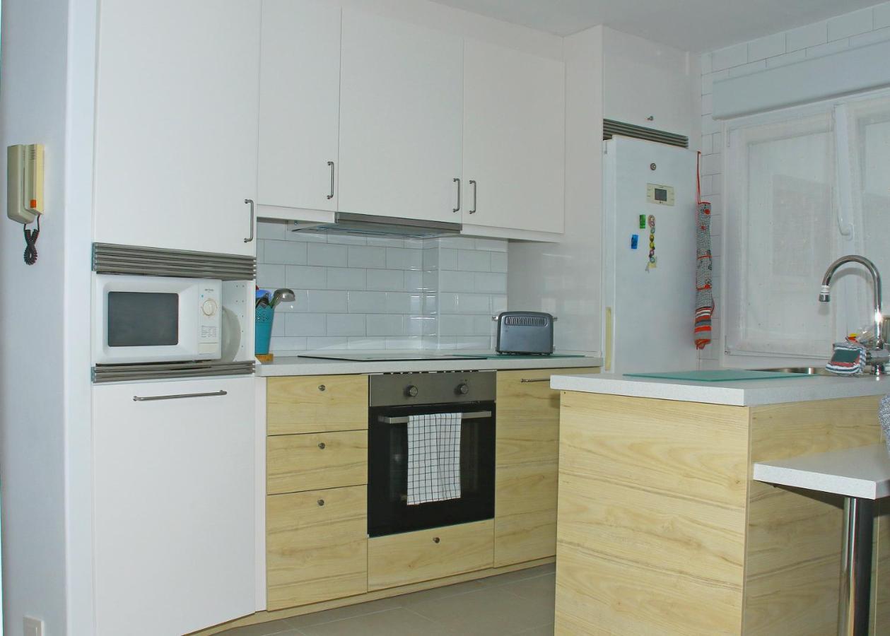 Apartamento R Y C Αβιλές Εξωτερικό φωτογραφία